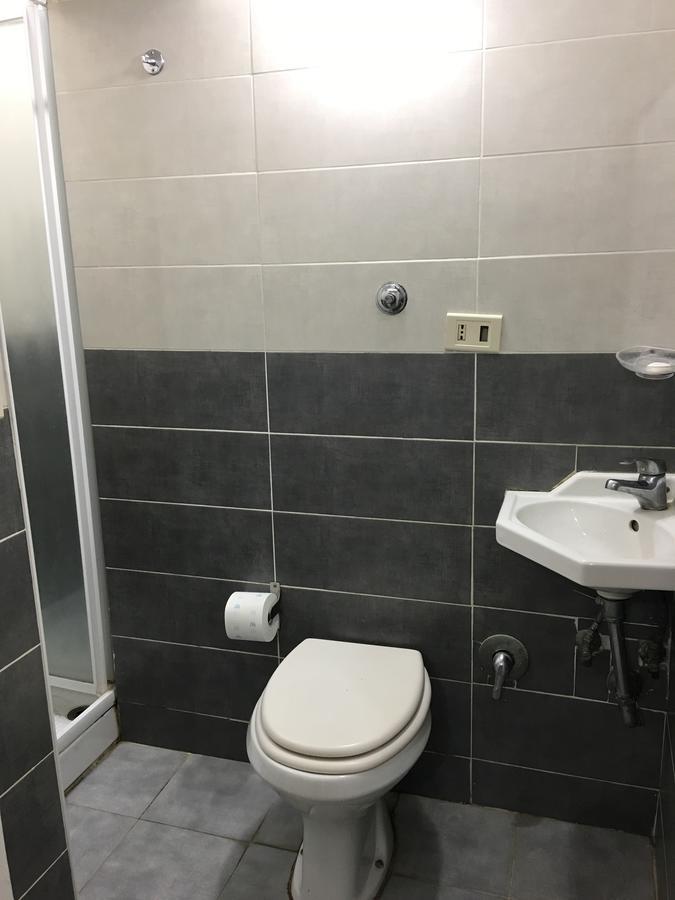 New Golden House Hostel Rome Exterior photo